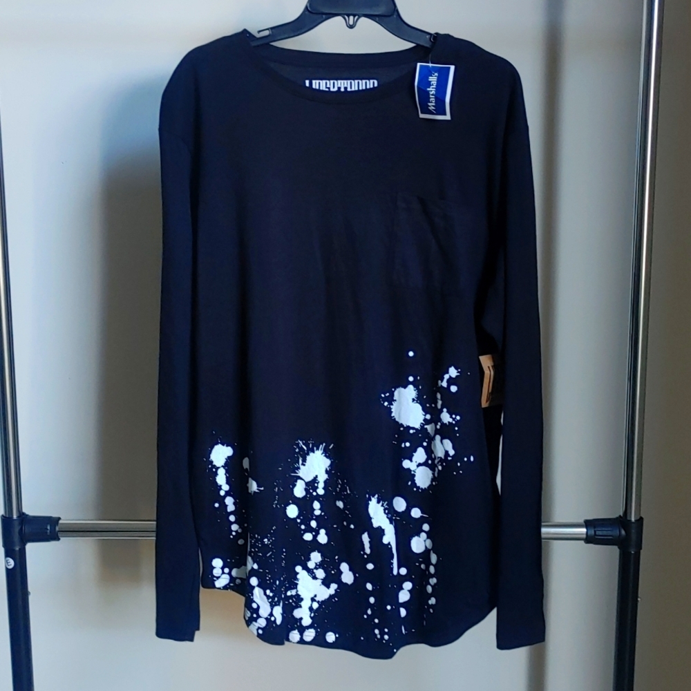 Long sleeve t shirt